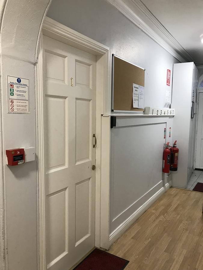 Cork Street - 1 *